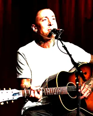 Noah Gundersen